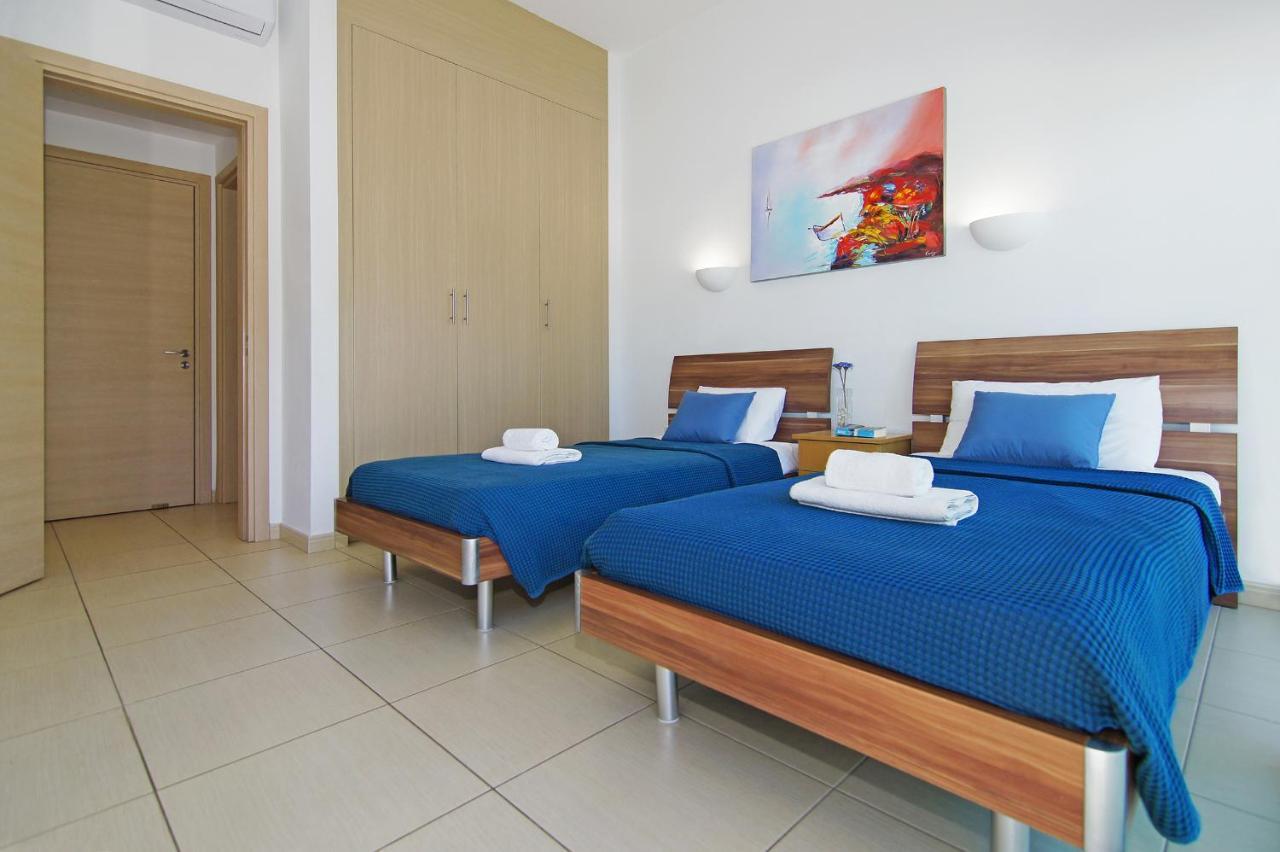Calypso - Coralli Beachfront Apartment Protaras Buitenkant foto